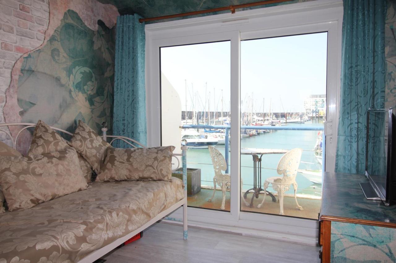 Unique, Loft-Style Apartment With Fantastic Brighton Marina Views 外观 照片